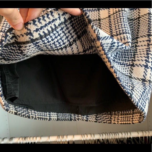Plaid tweed mini skirt - Picture 3 of 5